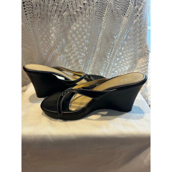 Fiona Heels Size 8 Black Toe Loop Strap 3 1/2” Wedge evening Y2K Women’s Sandals - Picture 5 of 9